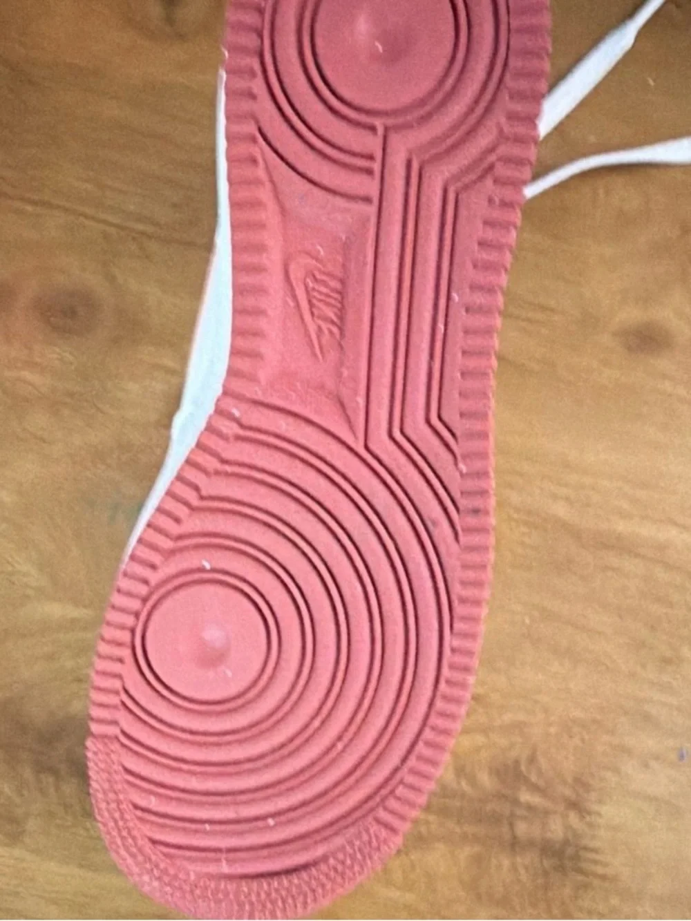 Nike Women's Athletic Shoes White with Red Accents - Picture 8 of 9